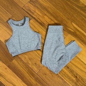 OUTDOOR VOICES Workout Set